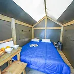 Village Le Vieux Port***** Camping