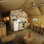 Village Le Vieux Port***** Camping