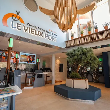 Village Le Vieux Port***** 3* ميسانج