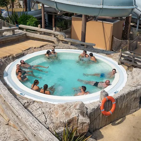 Village Le Vieux Port***** 3*