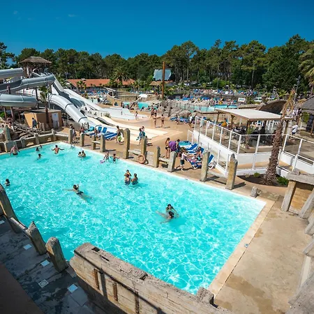 Village Le Vieux Port***** 3* ميسانج