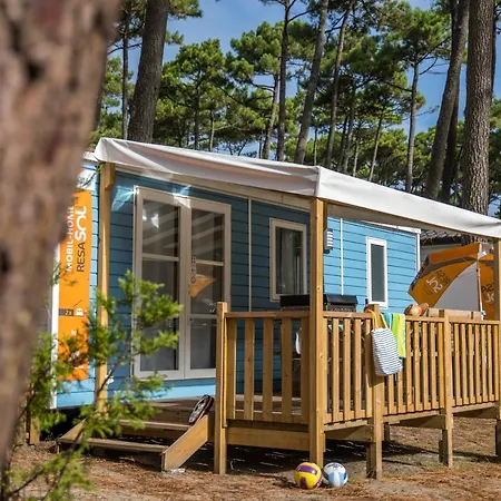 Campsite Village Le Vieux Port***** Messanges (Landes)