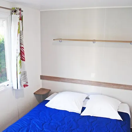 Village Le Vieux Port***** 梅桑热