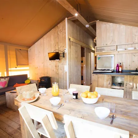 Village Le Vieux Port***** 3*